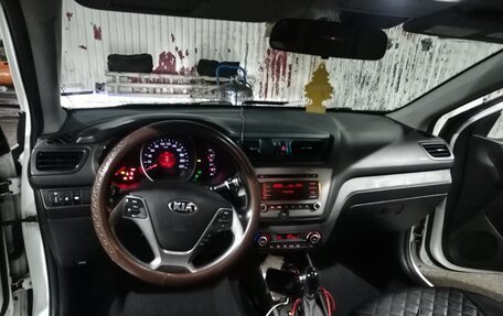 KIA Rio III рестайлинг, 2016 год, 720 000 рублей, 16 фотография