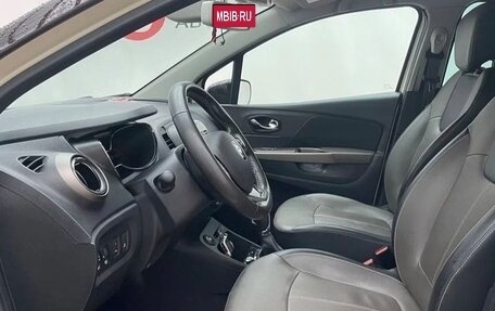 Renault Kaptur I рестайлинг, 2018 год, 1 678 000 рублей, 5 фотография