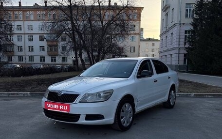 Skoda Octavia, 2011 год, 549 000 рублей, 2 фотография