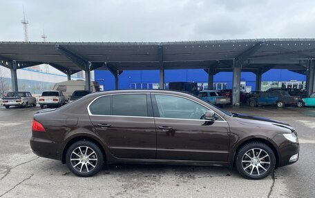 Skoda Superb III рестайлинг, 2012 год, 1 100 000 рублей, 5 фотография