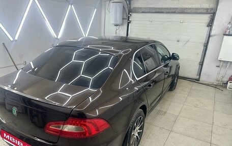 Skoda Superb III рестайлинг, 2012 год, 1 100 000 рублей, 11 фотография