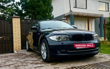 BMW 1 серия, 2007 год, 1 100 000 рублей, 3 фотография