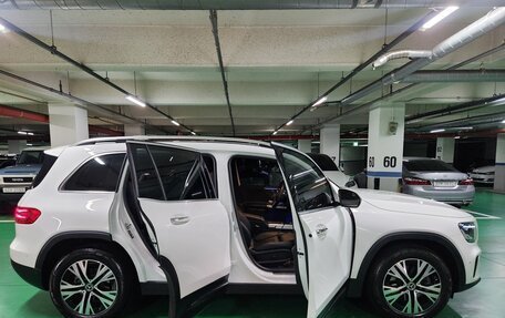 Mercedes-Benz GLB, 2022 год, 3 520 000 рублей, 17 фотография