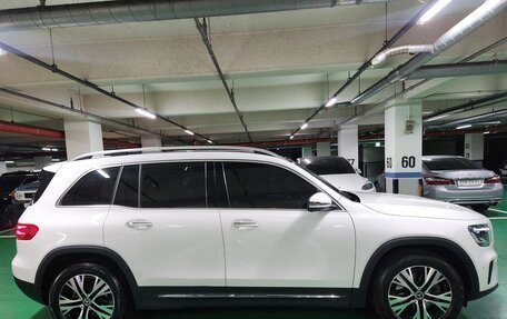 Mercedes-Benz GLB, 2022 год, 3 520 000 рублей, 20 фотография