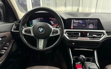 BMW 3 серия, 2022 год, 2 205 000 рублей, 9 фотография