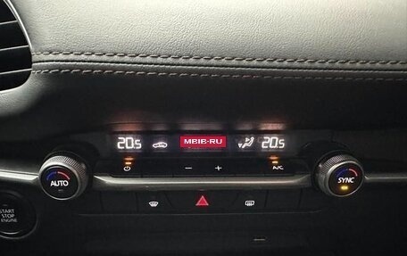 Mazda 3, 2021 год, 1 395 000 рублей, 18 фотография