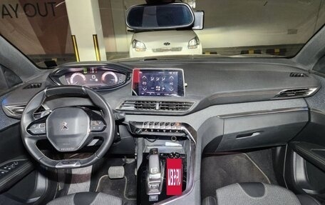 Peugeot 5008 II, 2021 год, 2 180 000 рублей, 7 фотография