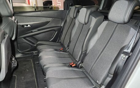 Peugeot 5008 II, 2021 год, 2 180 000 рублей, 15 фотография