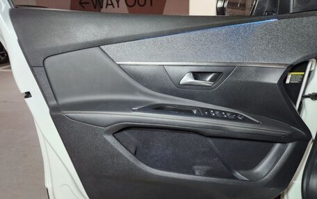 Peugeot 5008 II, 2021 год, 2 180 000 рублей, 18 фотография