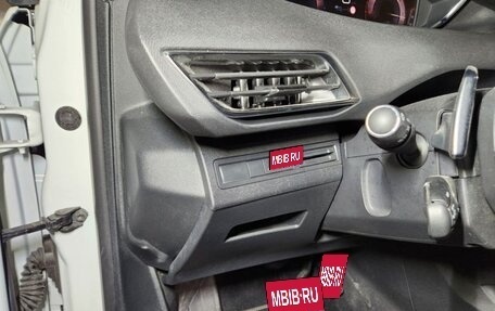 Peugeot 5008 II, 2021 год, 2 180 000 рублей, 8 фотография