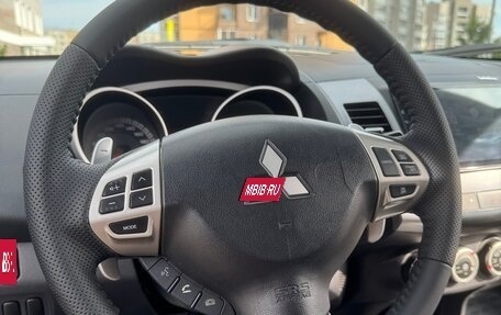 Mitsubishi Outlander III рестайлинг 3, 2008 год, 1 315 000 рублей, 10 фотография