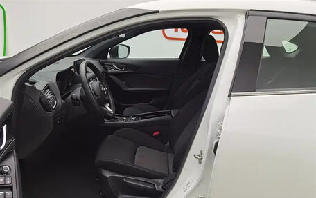 Mazda CX-4, 2021 год, 1 620 000 рублей, 9 фотография