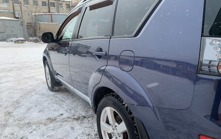 Mitsubishi Outlander III рестайлинг 3, 2008 год, 1 300 000 рублей, 8 фотография