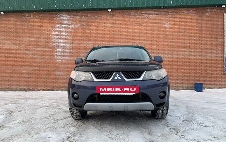 Mitsubishi Outlander III рестайлинг 3, 2008 год, 1 300 000 рублей, 12 фотография