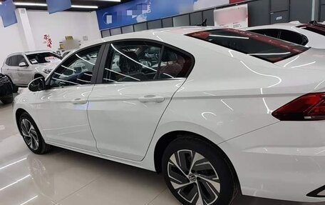 Volkswagen Bora, 2024 год, 1 880 000 рублей, 4 фотография