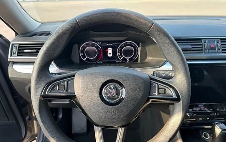 Skoda Superb III рестайлинг, 2022 год, 2 090 000 рублей, 9 фотография