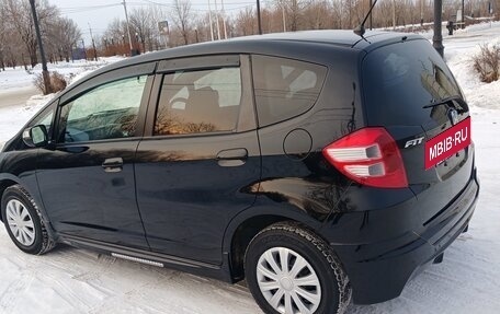 Honda Fit III, 2007 год, 610 000 рублей, 8 фотография