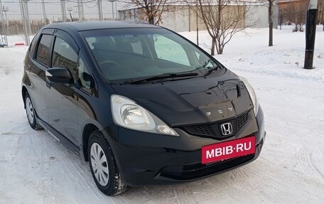 Honda Fit III, 2007 год, 610 000 рублей, 2 фотография