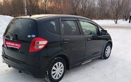 Honda Fit III, 2007 год, 610 000 рублей, 4 фотография
