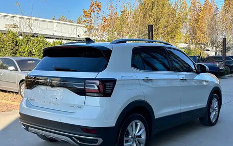 Volkswagen T-Cross I, 2022 год, 1 325 002 рублей, 2 фотография