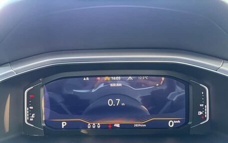 Volkswagen T-Roc I, 2022 год, 1 459 000 рублей, 11 фотография