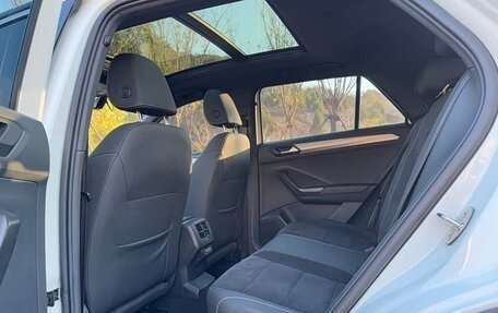 Volkswagen T-Roc I, 2022 год, 1 459 000 рублей, 20 фотография