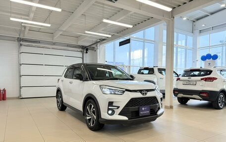 Toyota Raize I, 2020 год, 1 699 999 рублей, 8 фотография