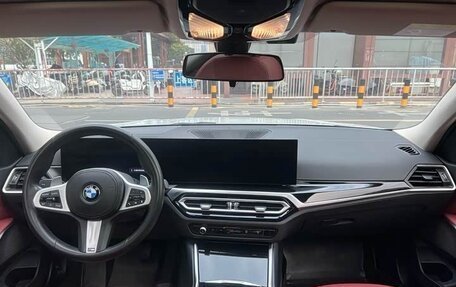 BMW 3 серия, 2022 год, 3 380 000 рублей, 11 фотография