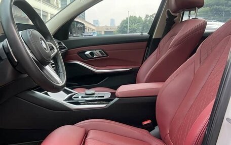 BMW 3 серия, 2022 год, 3 380 000 рублей, 21 фотография