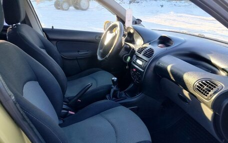 Peugeot 206, 2003 год, 175 000 рублей, 2 фотография