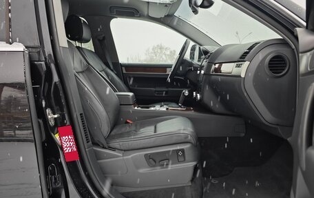 Volkswagen Touareg III, 2008 год, 1 599 000 рублей, 29 фотография