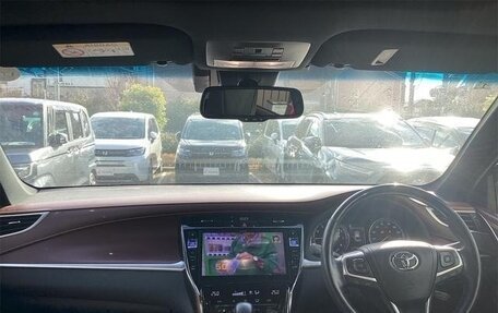 Toyota Harrier, 2018 год, 2 500 000 рублей, 7 фотография