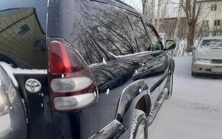 Toyota Land Cruiser Prado 120 рестайлинг, 2005 год, 1 750 000 рублей, 1 фотография