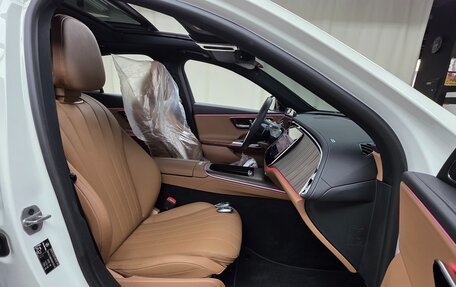 Mercedes-Benz E-Класс, 2024 год, 14 530 000 рублей, 10 фотография