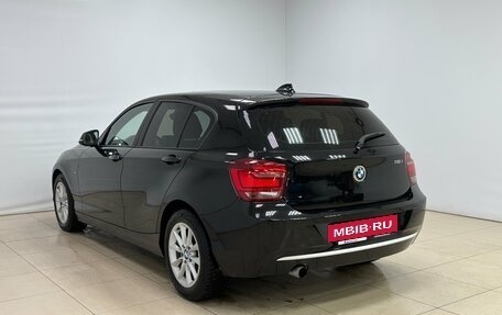 BMW 1 серия, 2011 год, 1 250 000 рублей, 4 фотография