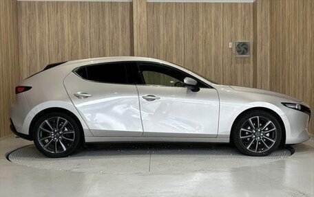 Mazda 3, 2022 год, 1 620 000 рублей, 3 фотография