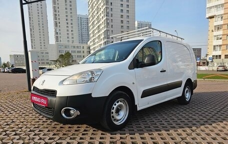 Peugeot Partner II рестайлинг 2, 2013 год, 1 090 000 рублей, 4 фотография