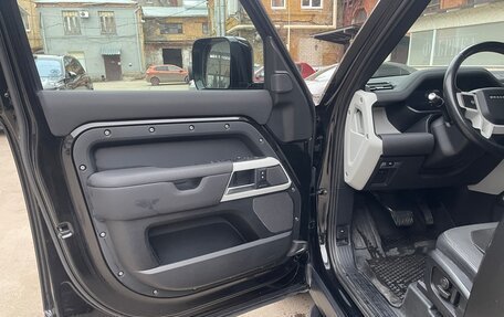 Land Rover Defender II, 2020 год, 5 000 000 рублей, 17 фотография