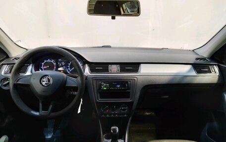 Skoda Rapid I, 2017 год, 1 089 000 рублей, 8 фотография