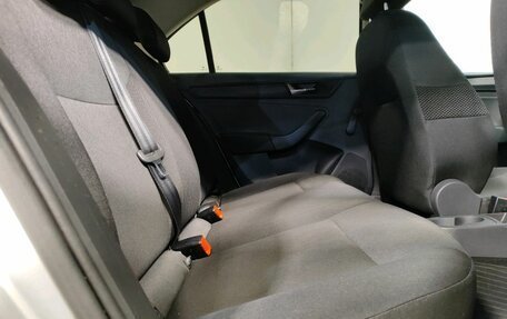 Skoda Rapid I, 2017 год, 1 089 000 рублей, 13 фотография