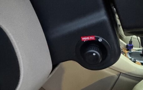 Land Rover Discovery IV, 2010 год, 2 000 000 рублей, 23 фотография