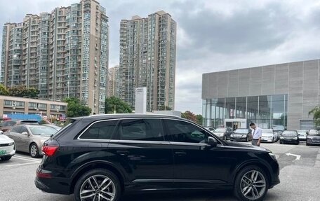 Audi Q7, 2025 год, 9 500 000 рублей, 7 фотография