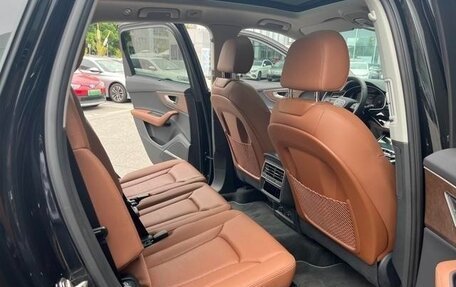 Audi Q7, 2025 год, 9 500 000 рублей, 16 фотография