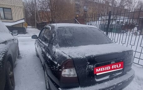 Hyundai Accent II, 2005 год, 310 000 рублей, 3 фотография
