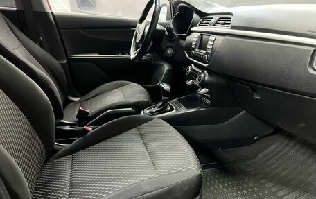 KIA Rio IV, 2018 год, 1 099 777 рублей, 11 фотография