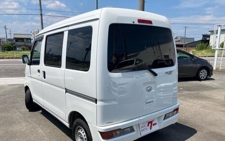 Daihatsu Hijet, 2021 год, 910 000 рублей, 3 фотография