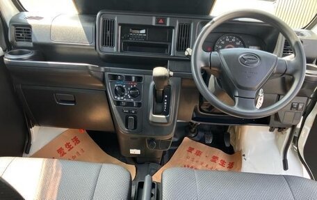 Daihatsu Hijet, 2021 год, 910 000 рублей, 6 фотография