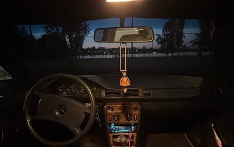 Mercedes-Benz W124, 1992 год, 178 000 рублей, 4 фотография