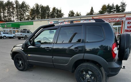 Chevrolet Niva I рестайлинг, 2016 год, 730 000 рублей, 8 фотография