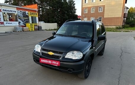 Chevrolet Niva I рестайлинг, 2016 год, 730 000 рублей, 10 фотография